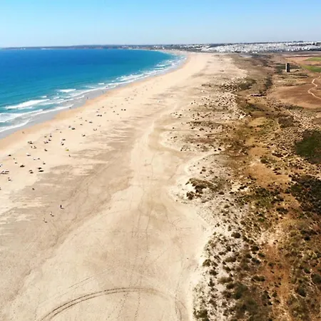 Con Jacuzzi, Piscina Y Bbq Familias Y Parejas En Chiclana - Es-180-278 * Chiclana de la Frontera